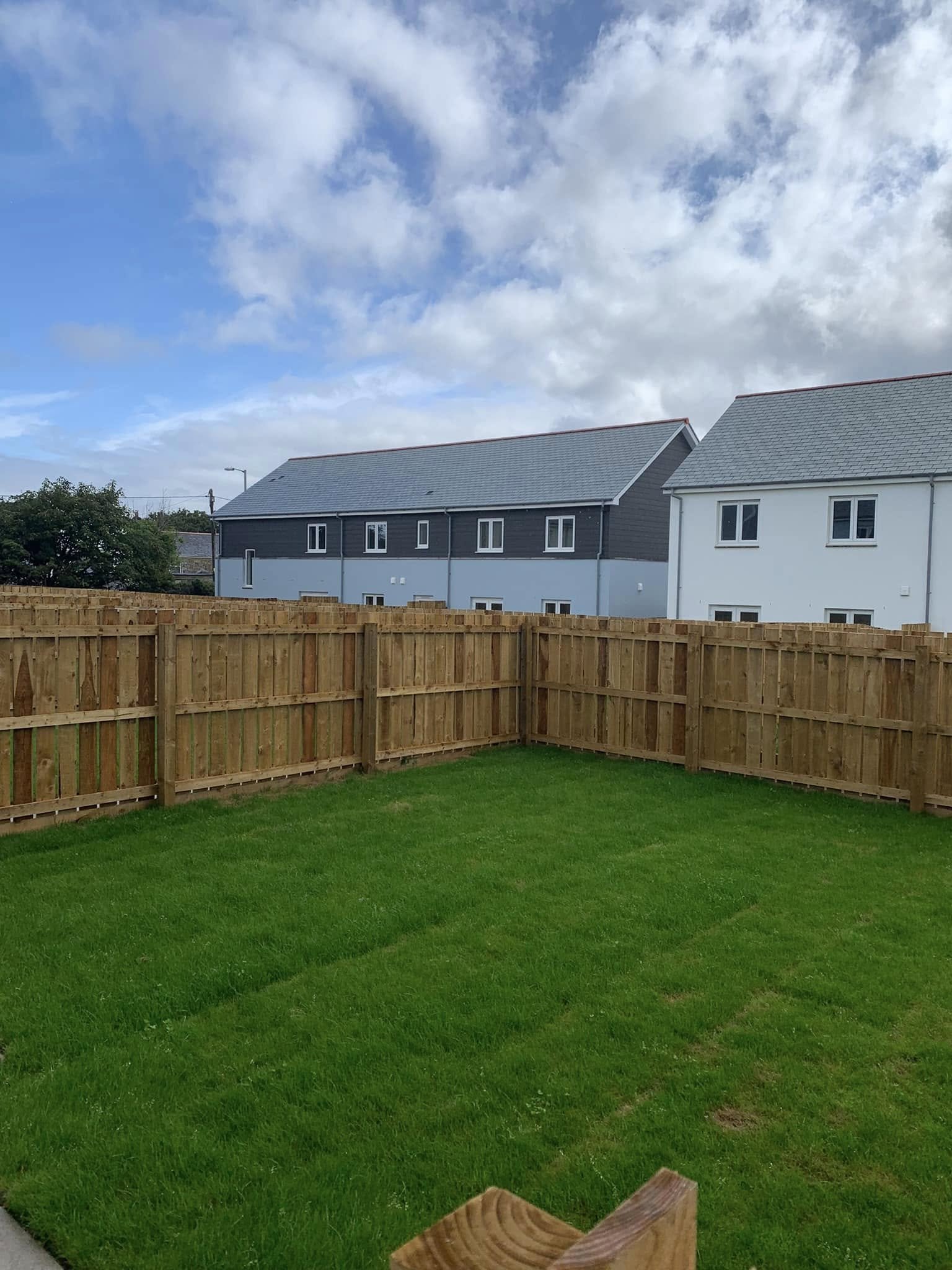 RMH Forestry - garden fencing contractor cornwall